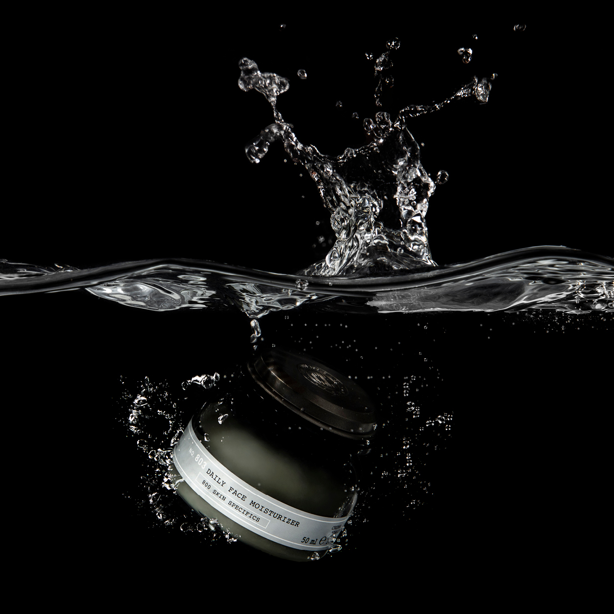 No. 803 - Crème hydratante visage pour un usage quotidien pour aider à donner de l’éclat à la peau terne