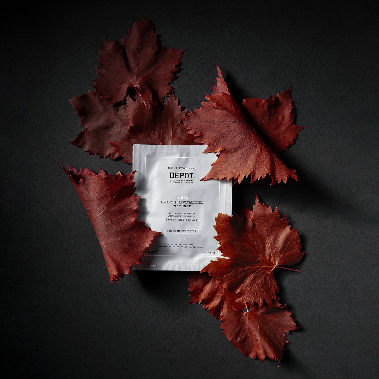 No. 806 - Masque tonifiant et revitalisant infusé d’une lotion délicate et spécifique