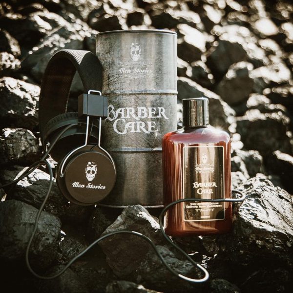 Barber CARE - Men stories est un soin qui hydrate en augmentant la teneur en eau du poil de barbe. Il nourrit