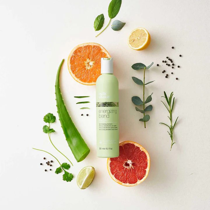 Energizing Blend Shampoo est un shampooing destiné aux cheveux fins