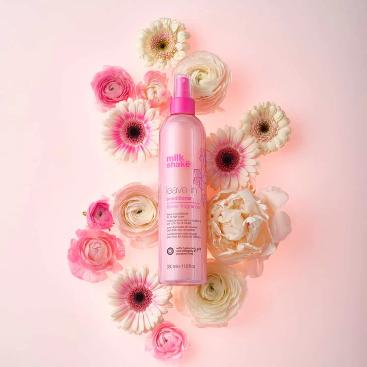 Spray leave-in Flower Conditioner est un spray revitalisant qui démêle