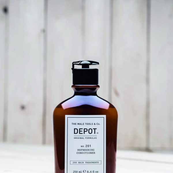 No. 201 - Conditioner No. 201 conditioner est baume démêlant hydratant et tonifiant pour la peau et les cheveux. Action conditionnante