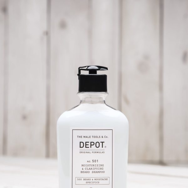 No. 501 - Shampooing barbe qui purifie en profondeur et en même temps hydrate les poils du visage