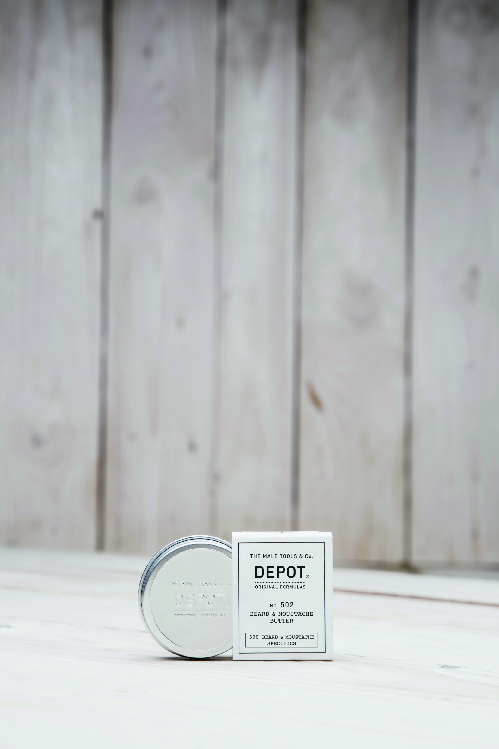 No. 502 - Beurre barbe et moustache nourrissant et adoucissant. Il hydrate