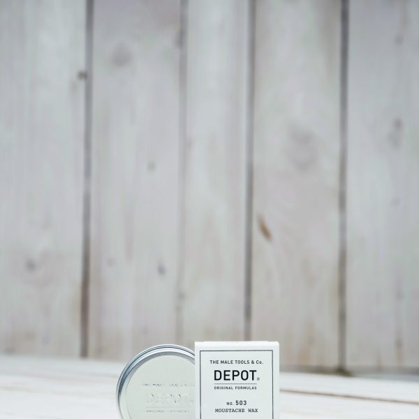 No. 503 - WAX moustache afin de modeler et fixer votre moustache. Apporte douceur et souplesse pour la fibre capillaire de la moustache.